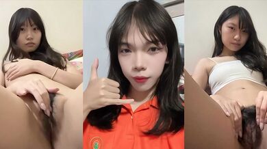 外网超骚大一新生 味噌 大尺度私拍泄密 为讨好暗恋学长 露脸揉奶自慰 结果惨遭冷漠曝光！